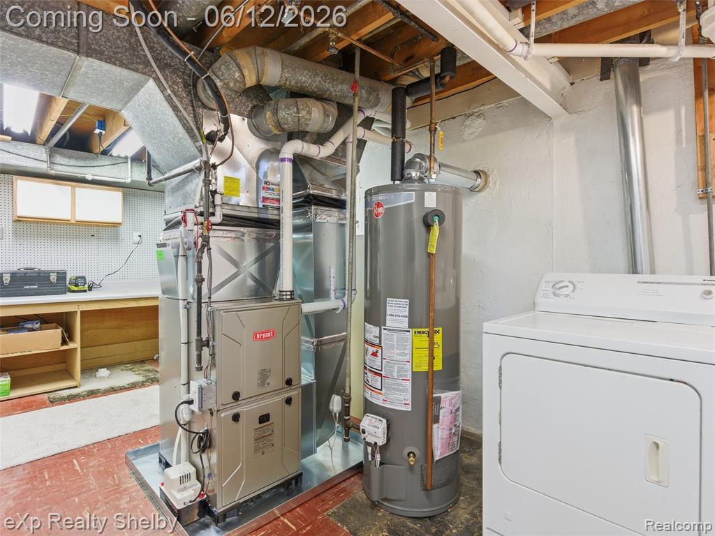 29451 Mark Avenue, Madison Heights, MI 48071 — Photo 32