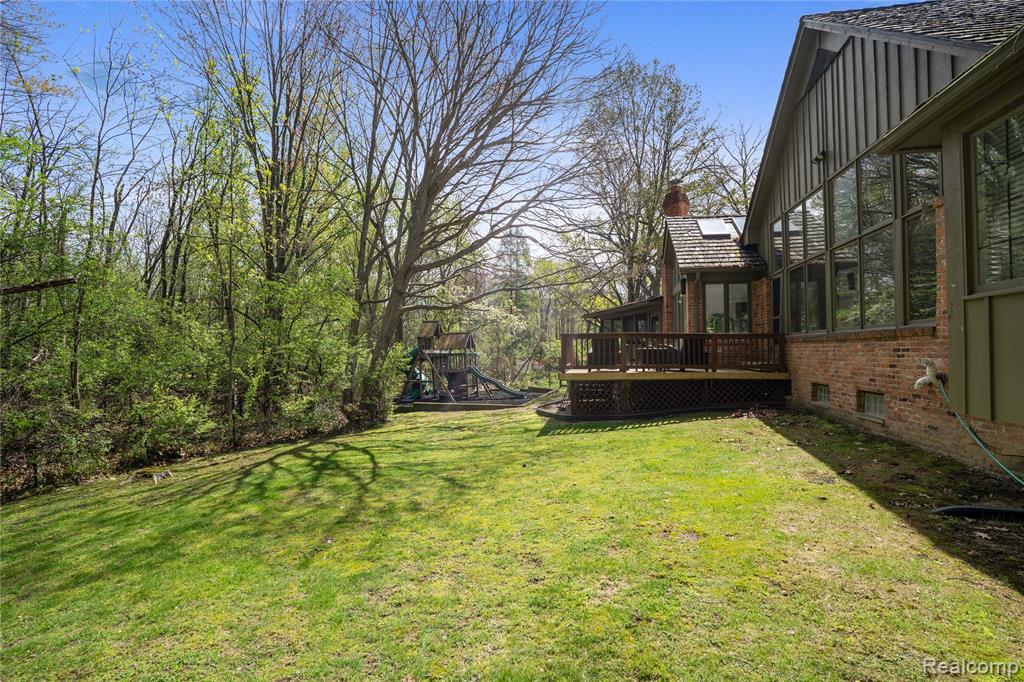 32870 Bingham Lane, Bingham Farms, MI 48025 — Photo 73