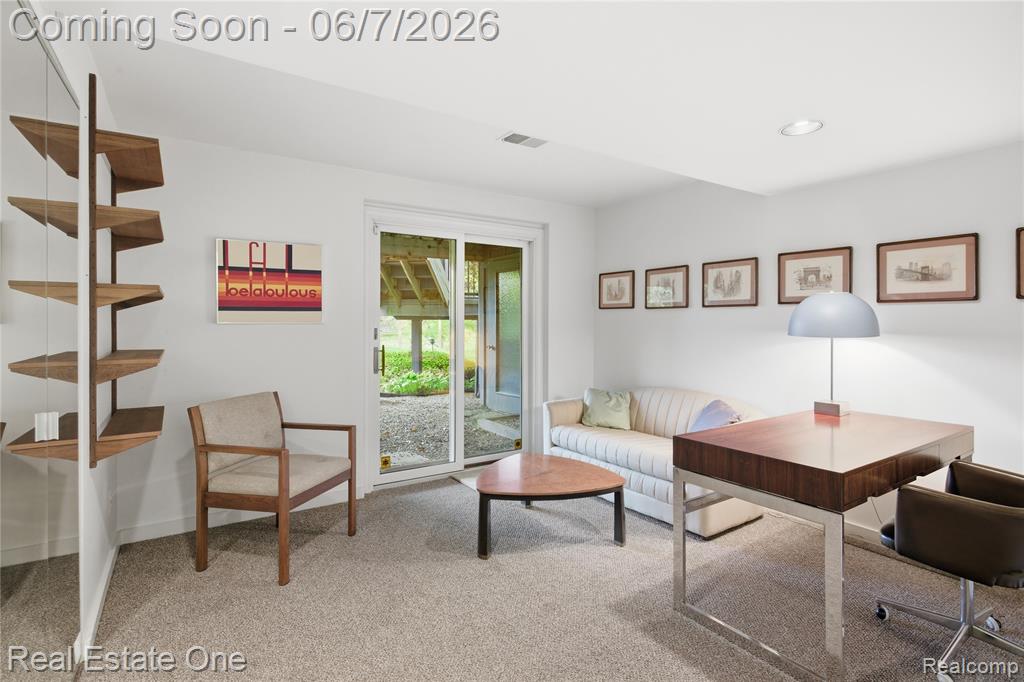 5321 Forest Way, Bloomfield Hills, MI 48302 — Photo 38