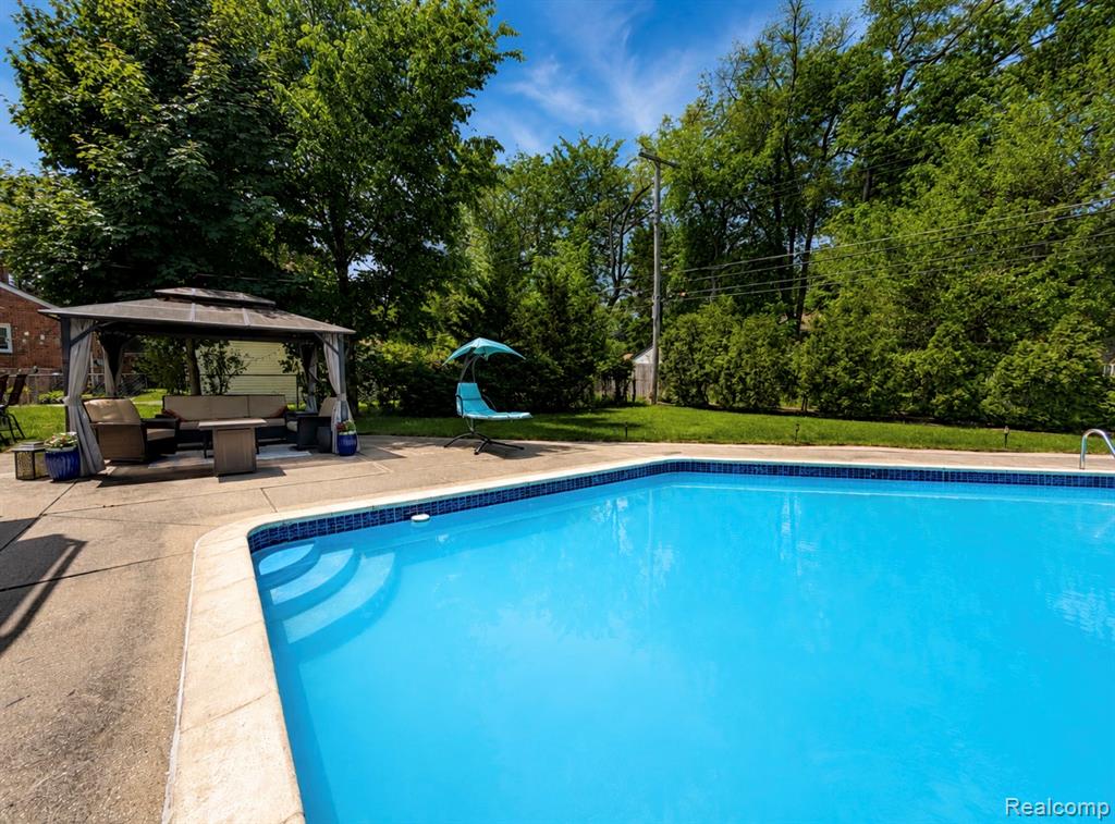 13993 Garfield, Redford, MI 48239 — Photo 3