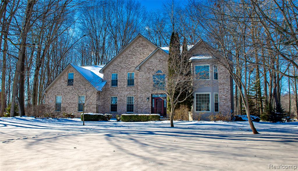 26720 Whispering Willows Drive, New Boston, MI 48164 — front exterior