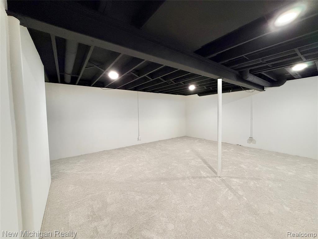 717 Whisperwood Trail, Fenton, MI 48430 — Photo 21