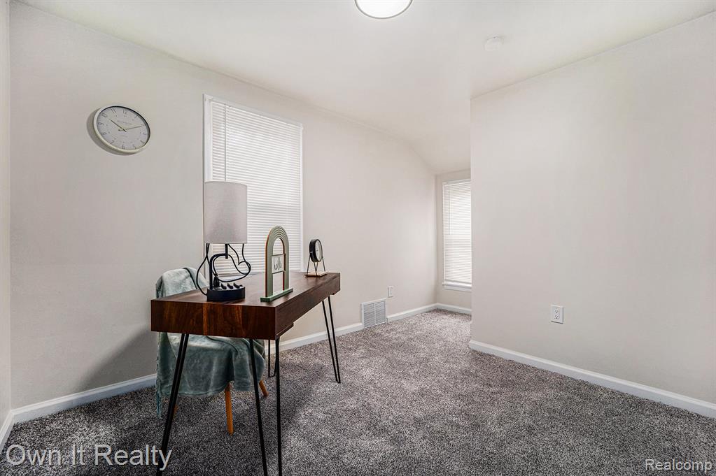 7420 Memorial Avenue, Dearborn, MI 48228 — Photo 19