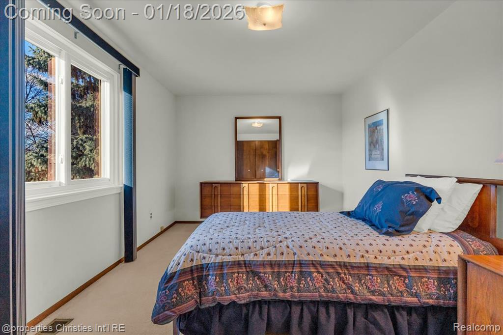6260 Nicholas Drive, West Bloomfield, MI — Photo 30