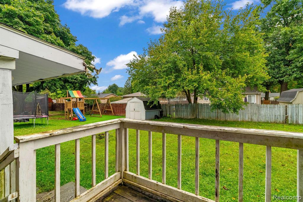310 AIRPORT Drive, Holly, MI 48442 — Photo 41