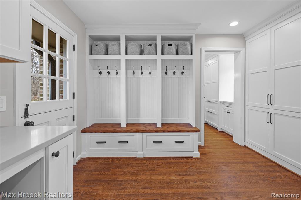 5275 Brookdale Road, Bloomfield Hills, MI 48304 — Photo 23