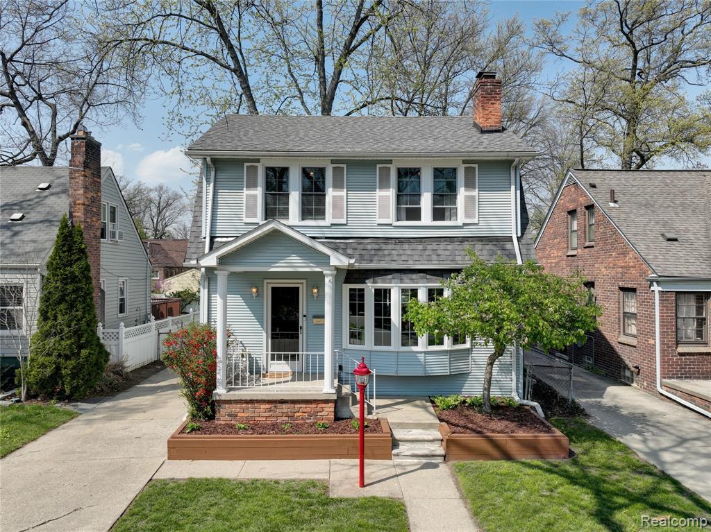 59 Wellesley Drive, Pleasant Ridge, MI — Photo 2
