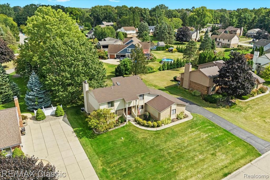 4432 Ravinewood Drive, Commerce Twp, MI 48382 — Photo 42