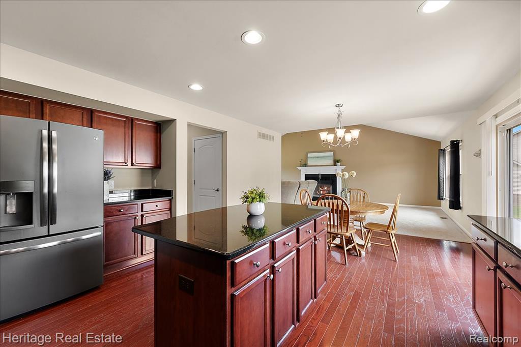 5222 Coulter Lake Boulevard, Clarkston, MI 48348 — Photo 17