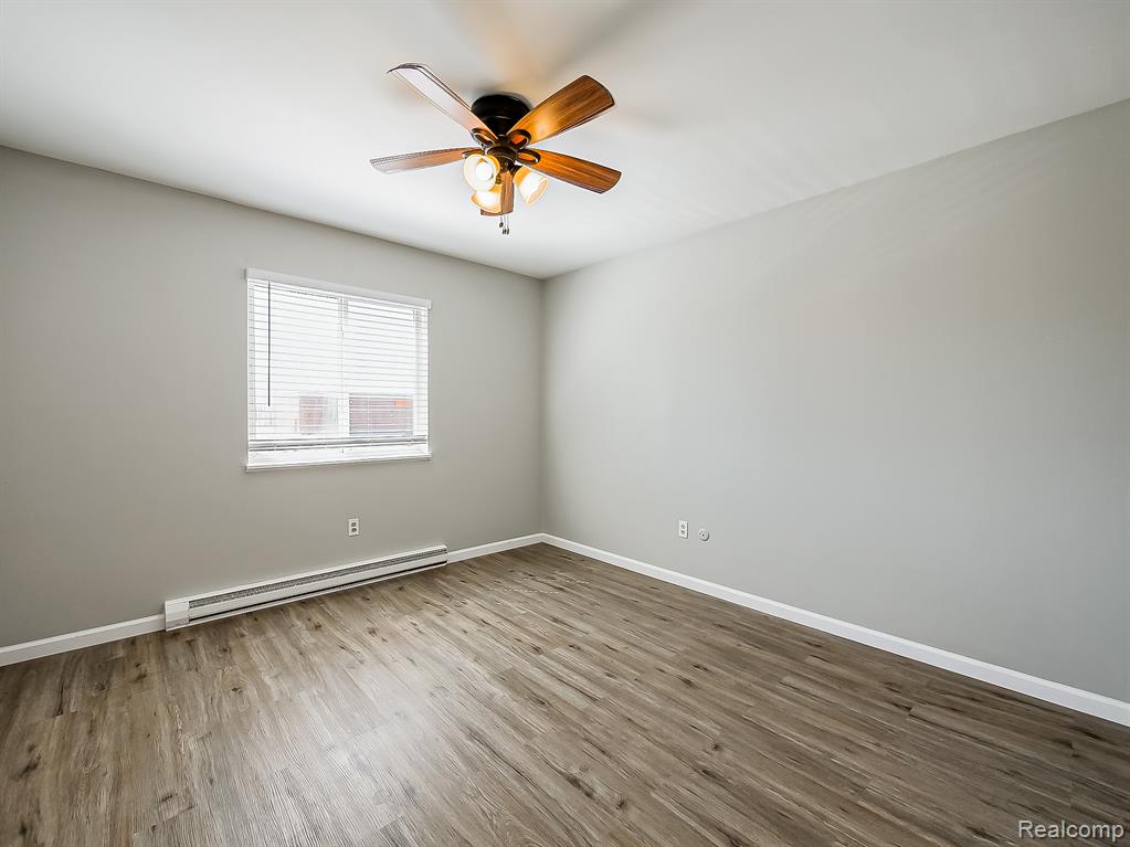 125 E Van Riper Road, Fowlerville, MI 48836 — Photo 17