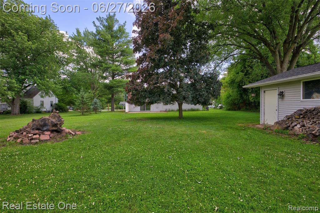 10379 Hegel Road, Goodrich Vlg, MI — Photo 64
