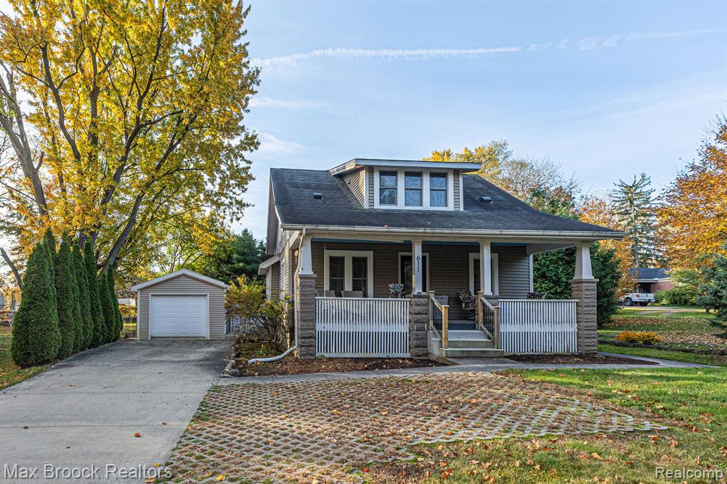 611 W SAINT CLAIR Street, Almont, MI 48003 — Photo 19
