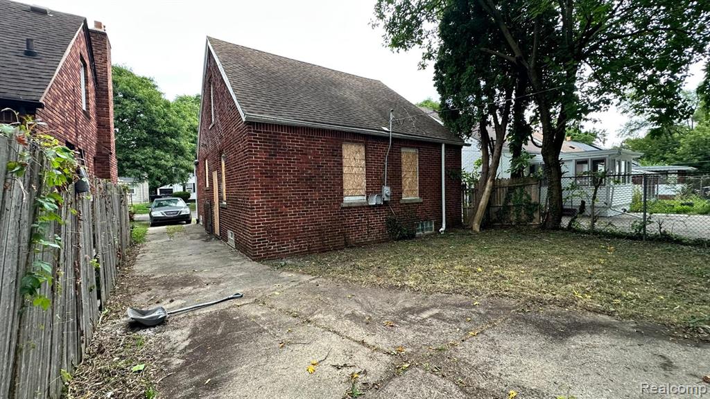 19339 Mansfield Street, Detroit, MI, 48235