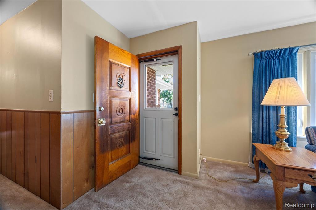 6135 Whittaker Road, Ypsilanti, MI 48197 — Photo 8