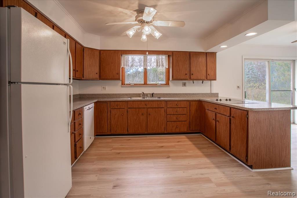 8465 Watson Road, Marlette, MI 48453 — Photo 8