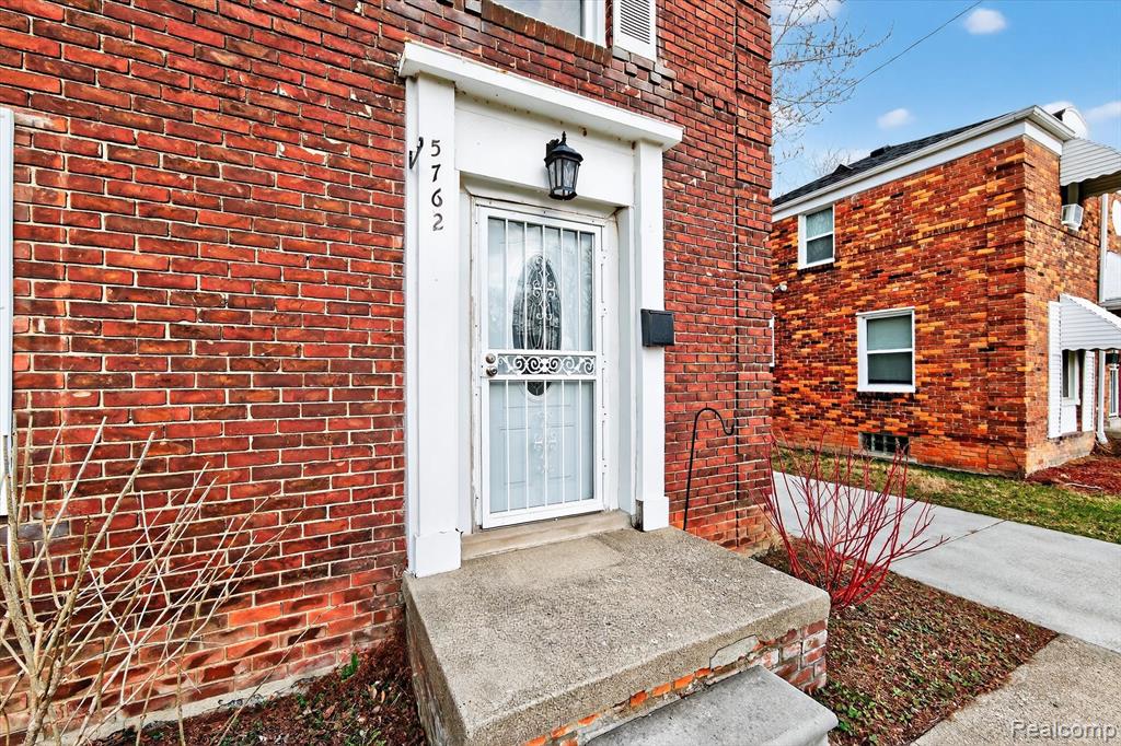 5762 Oldtown Street, Detroit, MI 48224 — Photo 3