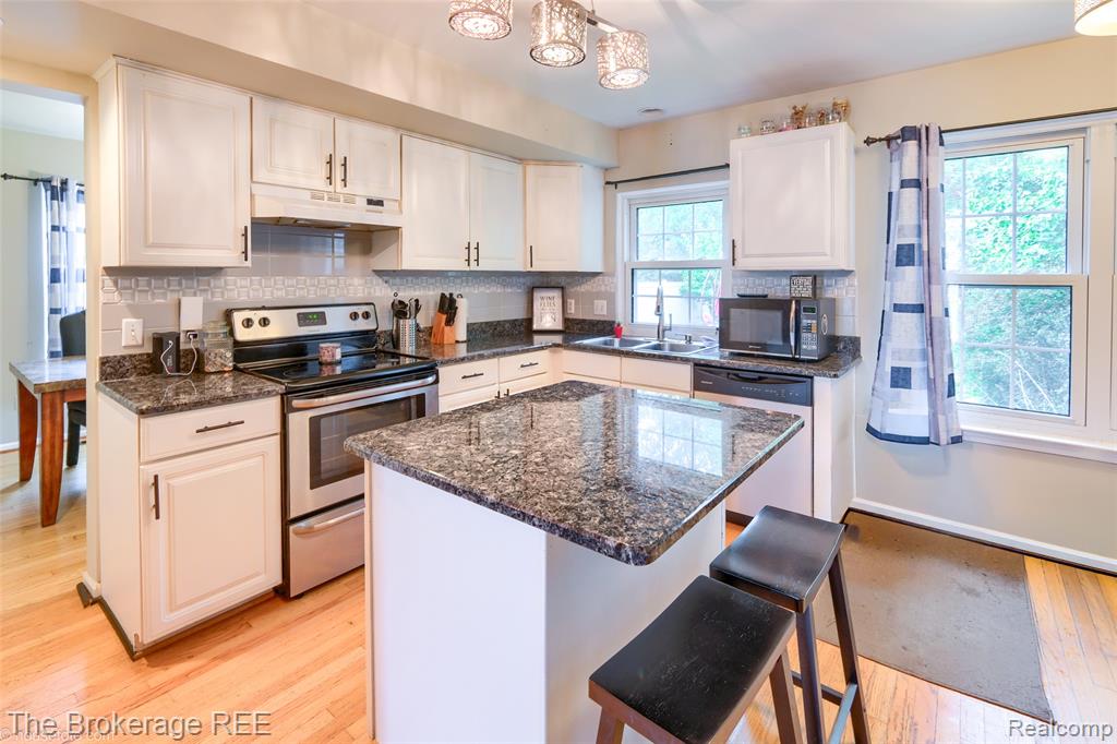 765 3rd Street, Fenton, MI 48430 — Photo 13