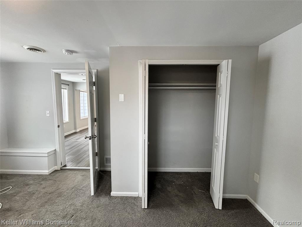 7224 Jackson Avenue, Warren, MI 48091 — Photo 6