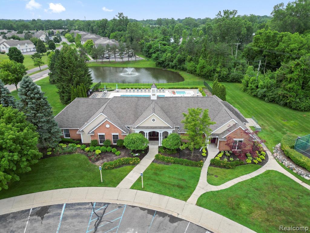 56404 CHESAPEAKE Trail, Shelby Twp, MI 48316 — Photo 34