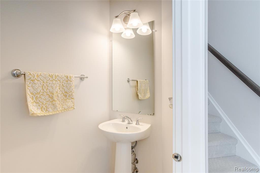 2963 Aughton Road, Ann Arbor, MI 48105 — Photo 22