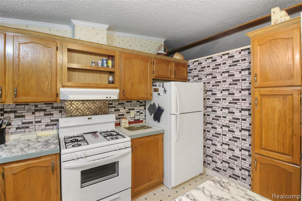 13499 Heritage Street, Carleton, MI 48117 — Photo 6