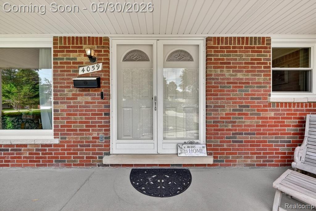4059 Gatesford Circle Drive, Troy, MI 48085 — Photo 2