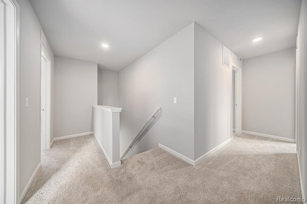 735 LONE OAK Way, Tecumseh, MI 49286 — Photo 9