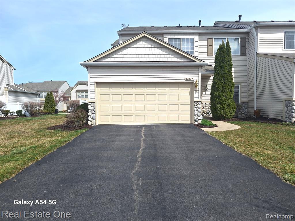 26707 ASHTON Drive, Woodhaven, MI 48183 — Photo 28