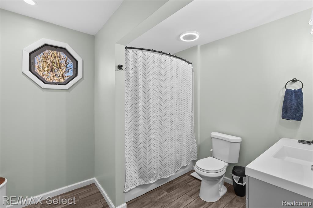 4327 S Dye Road, Swartz Creek, MI 48473 — Photo 25