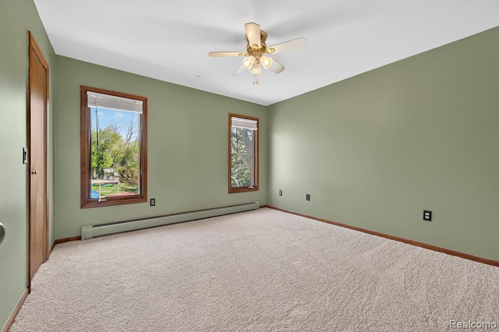 2476 Cedar Key Drive, Lake Orion, MI — Photo 35