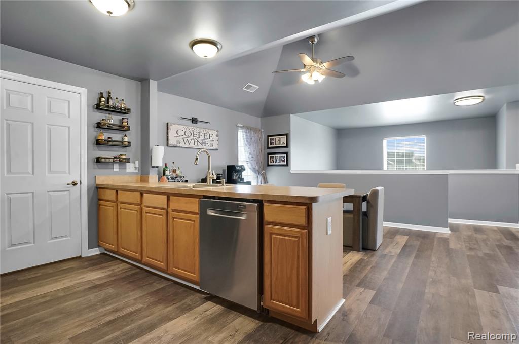 3346 Kneeland Circle, Howell, MI 48843 — Photo 13