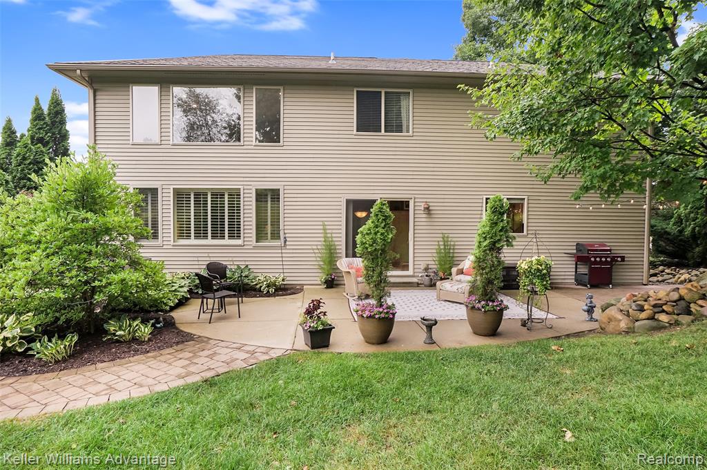 634 Olivia Drive, Milford, MI 48381 — Photo 3