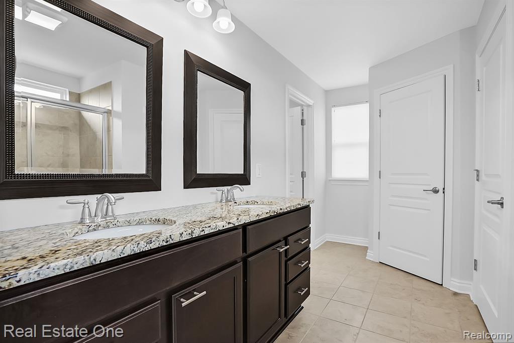 4559 TANGLEWOOD Lane, Lake Orion, MI — Photo 25
