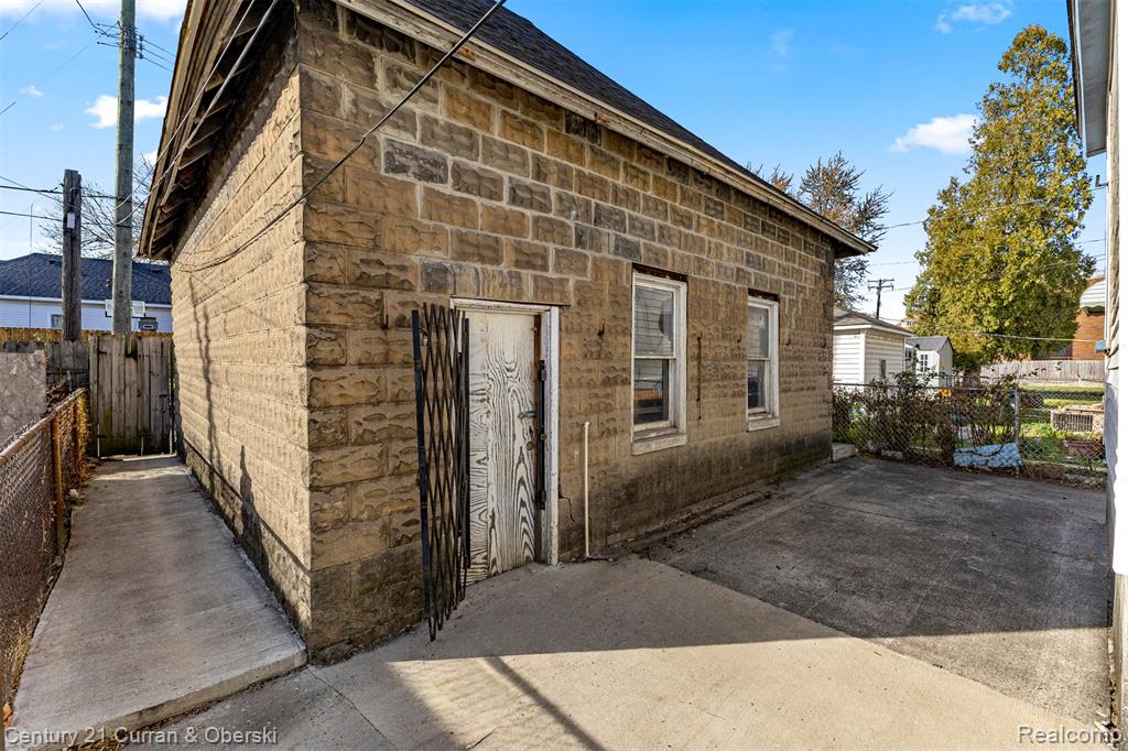 4921 Martin Street, Detroit, MI 48210 — Photo 44