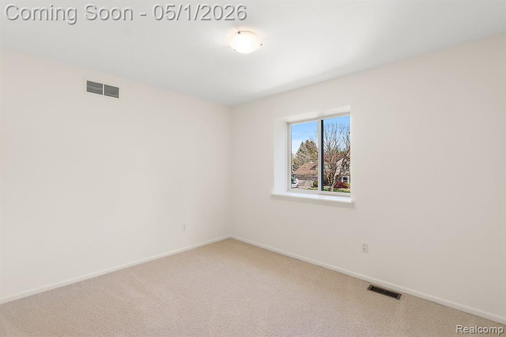 7280 Willow Oak Drive, West Bloomfield, MI 48324 — Photo 26