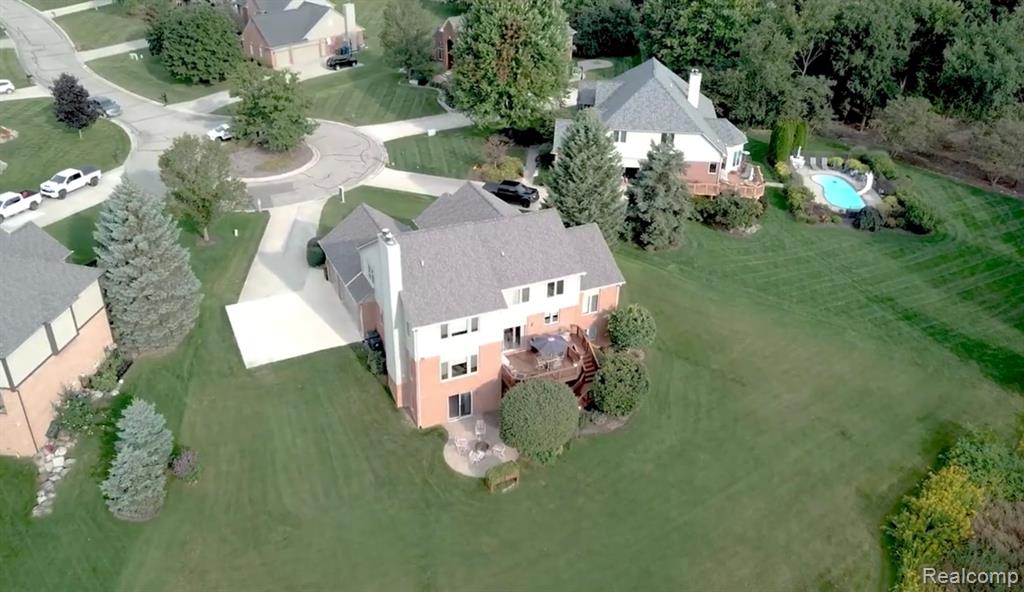 858 WOODSIDE Court, Lake Orion, MI — Photo 35