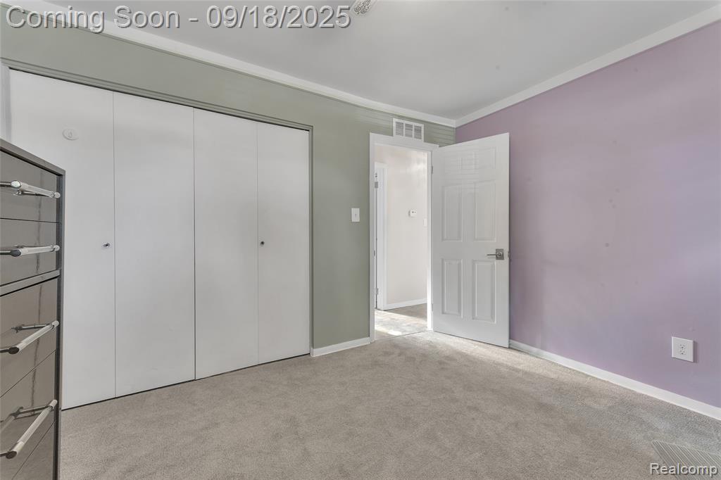43629 Vivian Drive, Sterling Heights, MI 48313 — Photo 24