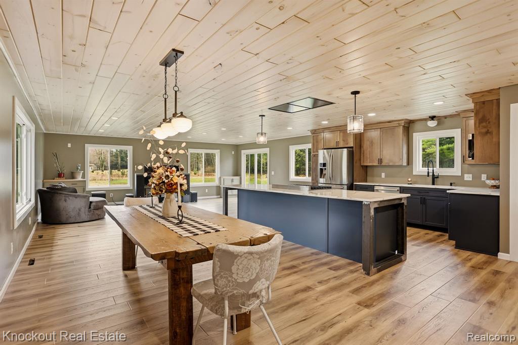 3467 Pebble Creek Drive, Vassar, MI 48768 — Photo 8