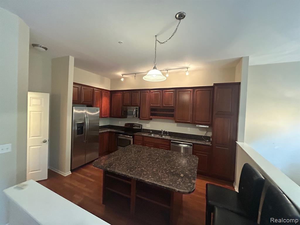 39798 ROCKCREST Circle, Northville, MI — Photo 9