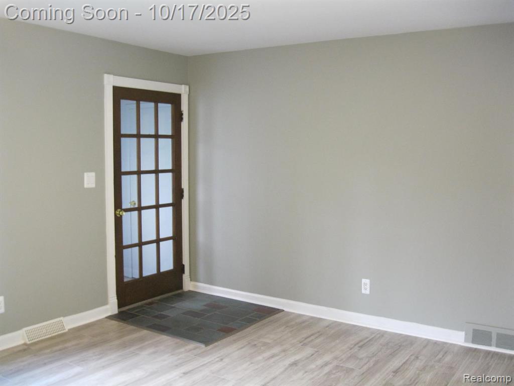4491 Ormond Road, White Lake, MI 48383 — Photo 23