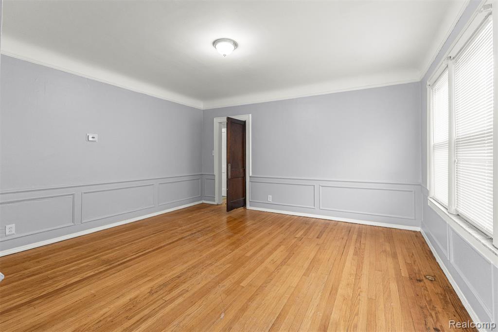 2015 Gladstone Street, Detroit, MI 48206 — Photo 12
