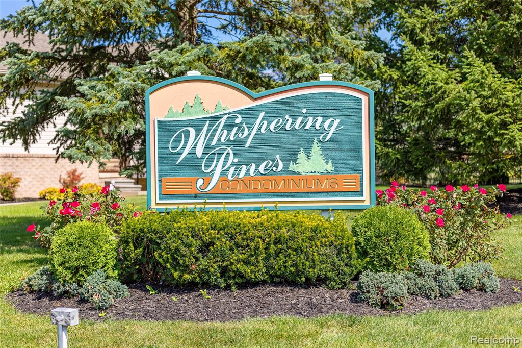 53171 Pineridge Drive, Chesterfield, MI — Photo 40