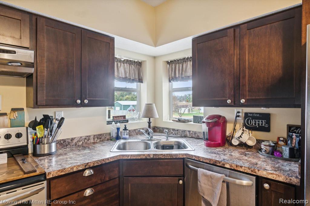 4259 DEXTER Trail, Stockbridge, MI 49285 — Photo 12