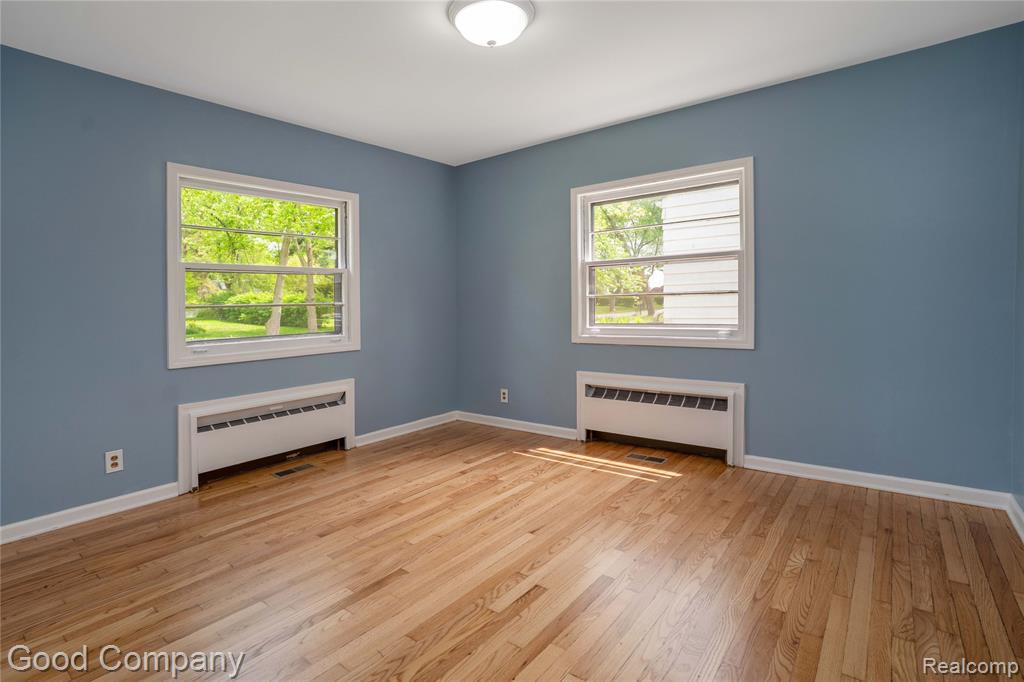 312 Dover Road, Waterford, MI 48328 — Photo 15