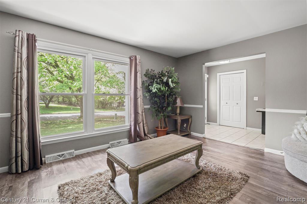 3810 Winding Way, Kalamazoo, MI 49004 — Photo 4
