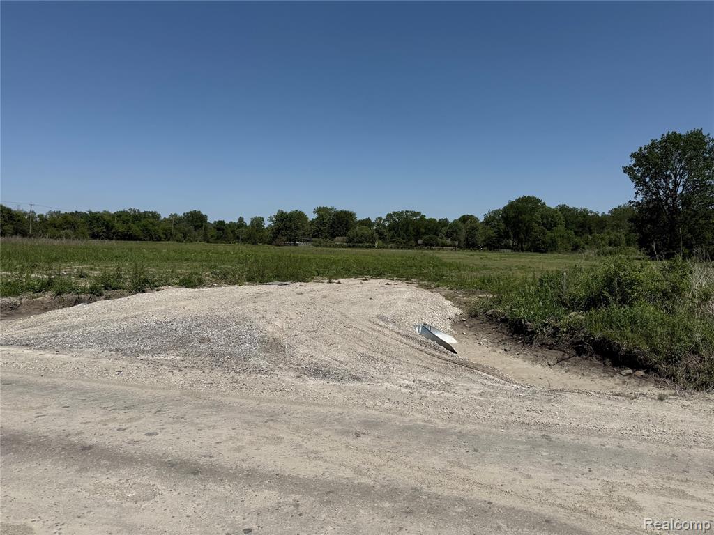 62888 E schoenherr SE 29 MILE Road E, Washington, MI — Photo 2