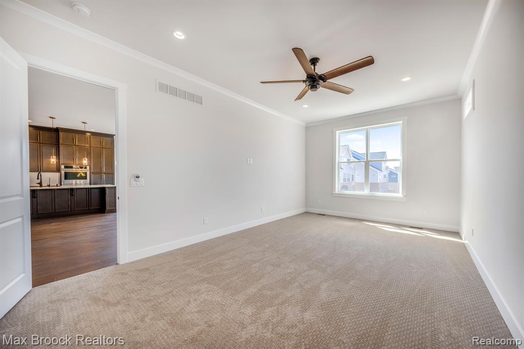 5636 Suffolk Court, West Bloomfield, MI — Photo 19