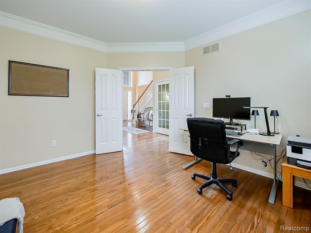 49133 Running Trout Lane, Northville, MI 48168 — Photo 14