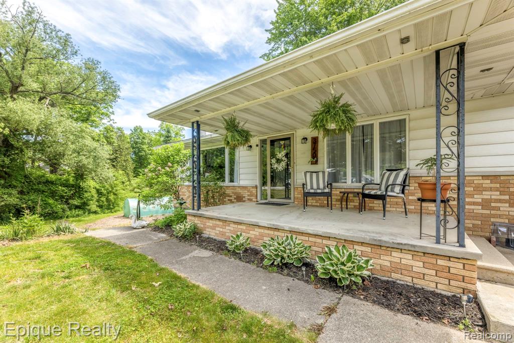 3750 Parker Road, Fort Gratiot, MI 48059 — Photo 3