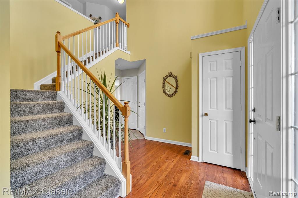 7842 BERWICK Drive, Ypsilanti, MI 48197 — Photo 7